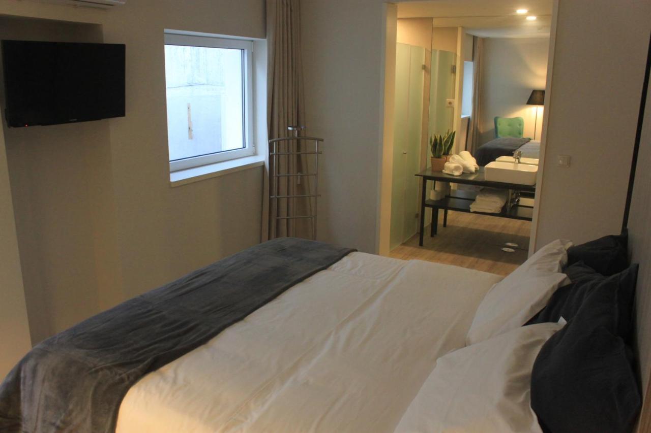 Novabila Guesthouse ヴィラ・レアル エクステリア 写真